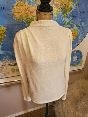 Express Women's Cream Lightweight Ribbed Sweater - Classic Crew, Small